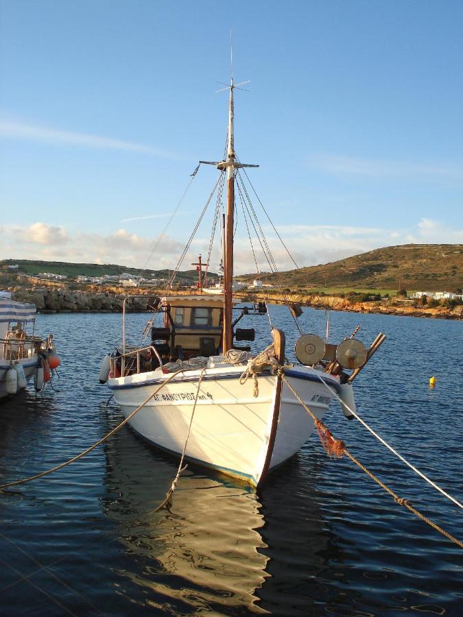Sunloft-Paros Aparthotel Naousa  Bagian luar foto