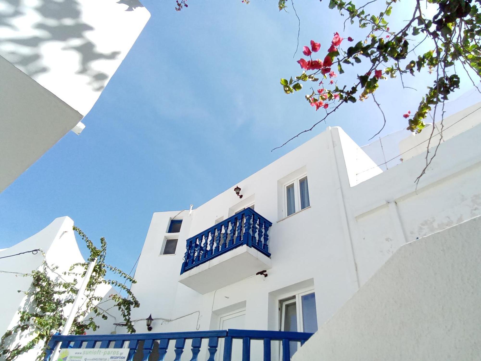 Sunloft-Paros Aparthotel Naousa  Bagian luar foto